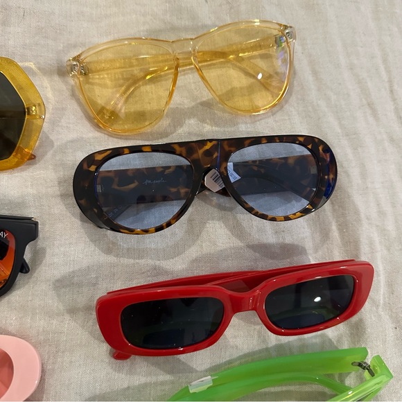 Pick a pair or take em all! - Picture 7 of 8